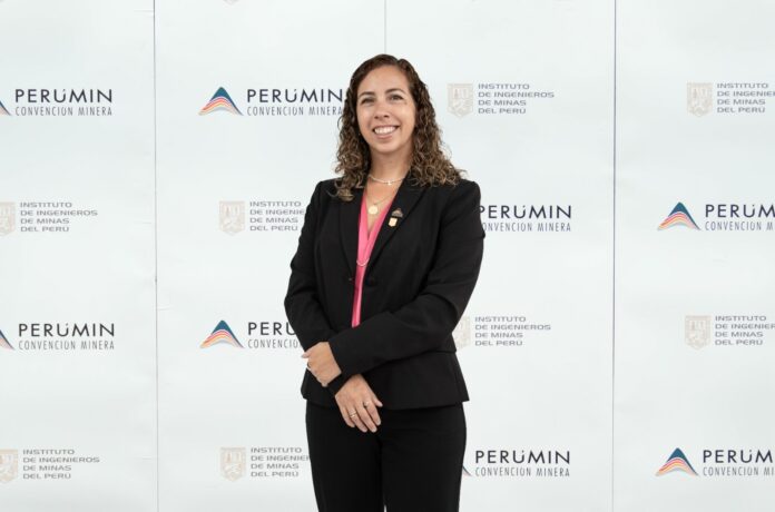 Jimena Sologuren: “El país necesita acelerar proyectos y combatir la minería ilegal con firmeza”