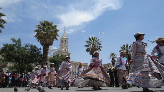 HOY AREQUIPA CELEBRA SU WITITI
